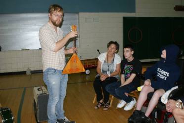 1393910_10151896372607398_957756376_n