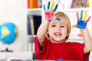 preschooler-messy-art-day